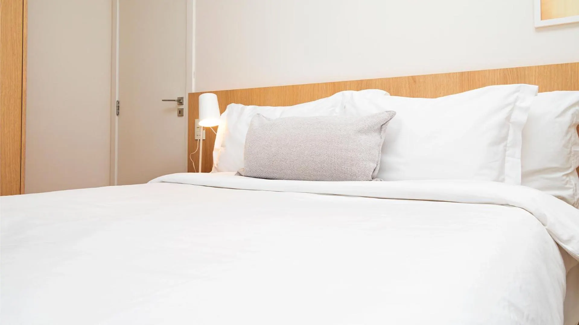 White 2880 - Pinheiros Vila São Paulo